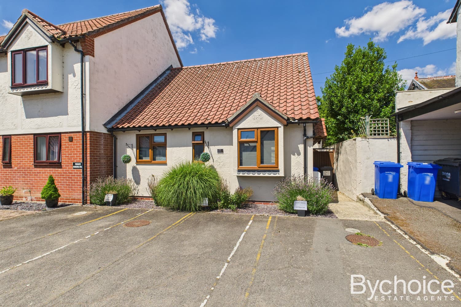 Half Moon Yard, Clare