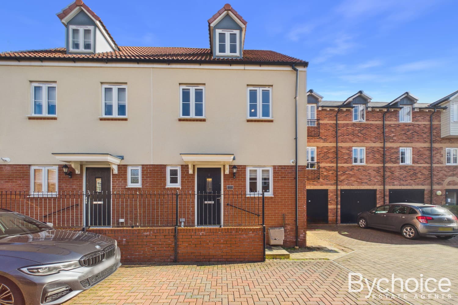 Blunden Close, Long Melford, Suffolk