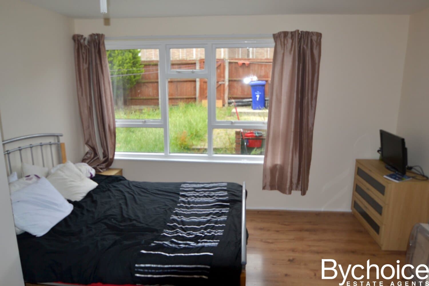 Bedford Court, Haverhill